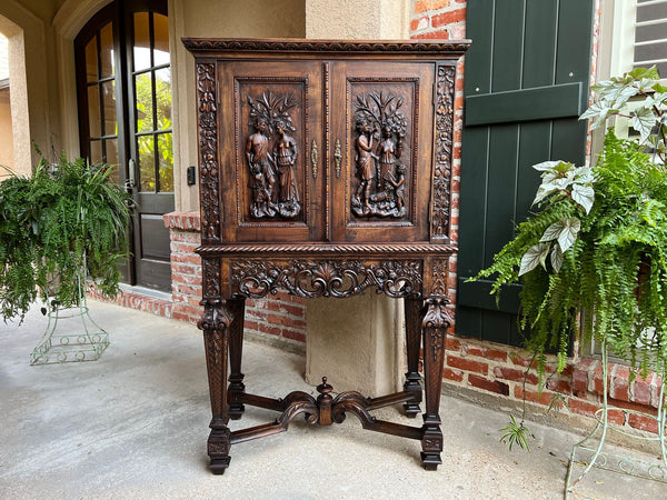 19th century French Carved Walnut Cabinet Bar Renaissance Wine Server Baroque