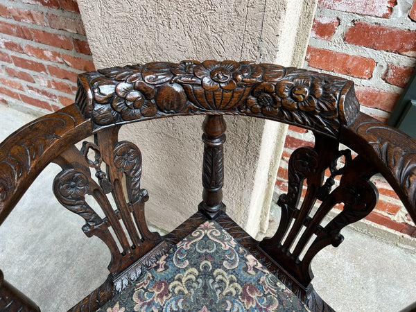 Antique English Carved Oak Corner Chair Renaissance