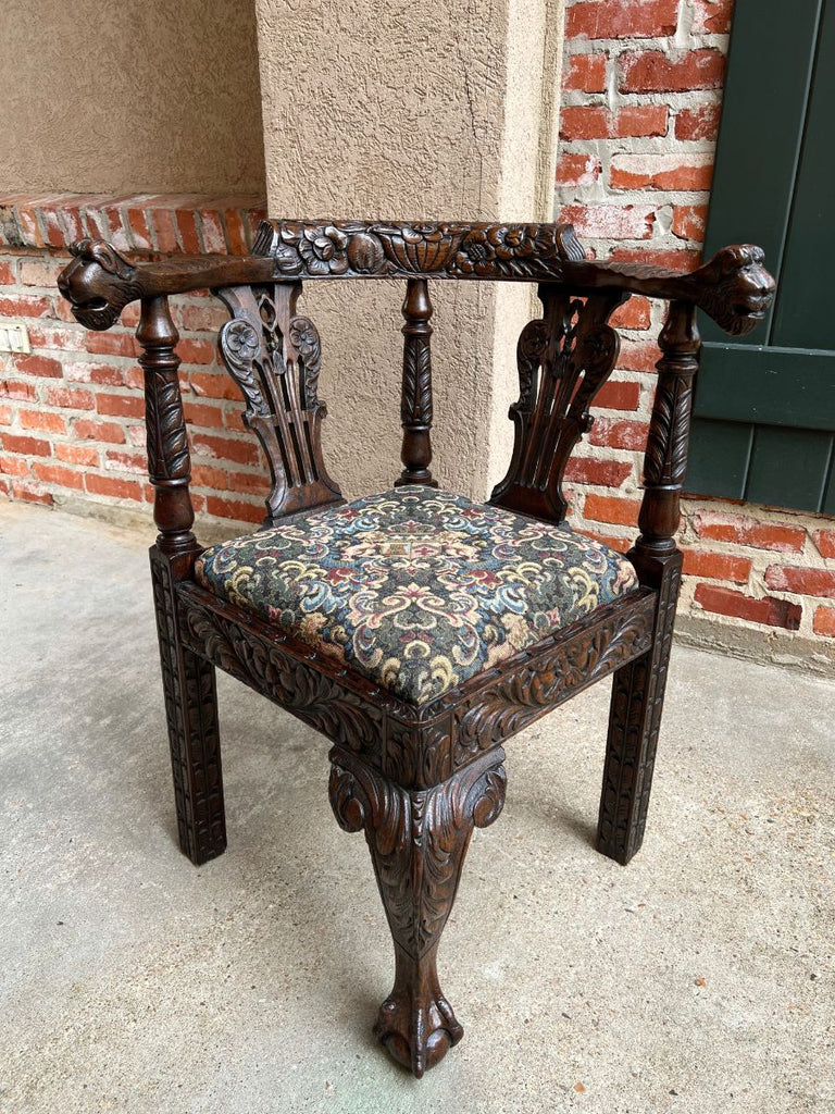Antique English Carved Oak Corner Chair Renaissance