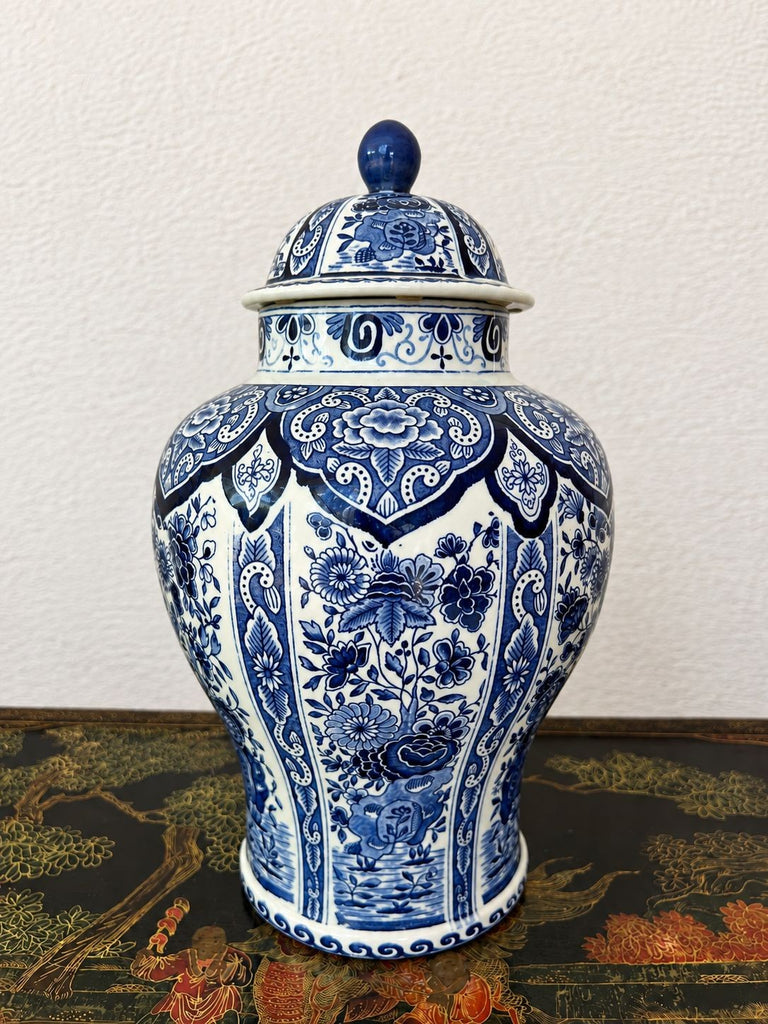 Vintage Large Delft Ginger Jar Vase Blue & White Floral Royal Sphinx Lidded Urn
