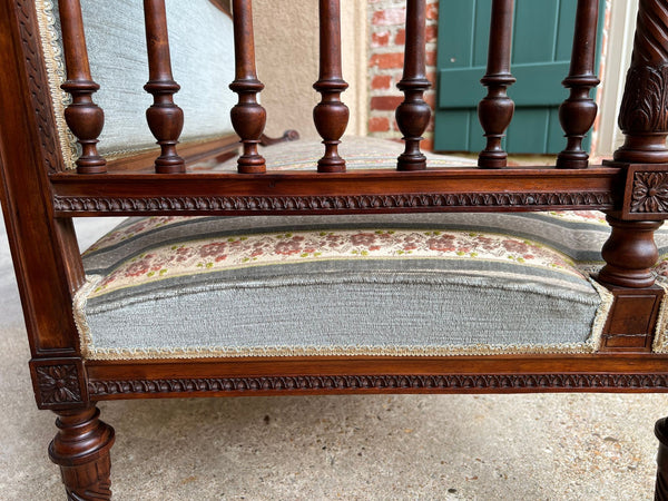 Antique English Chaise Lounge Bench Victorian Hall Seat Carved Walnut c1880