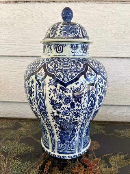 Vintage Large Delft Ginger Jar Vase Blue & White Floral Royal Sphinx Lidded Urn
