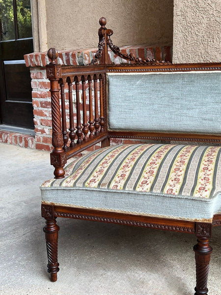 Antique English Chaise Lounge Bench Victorian Hall Seat Carved Walnut c1880