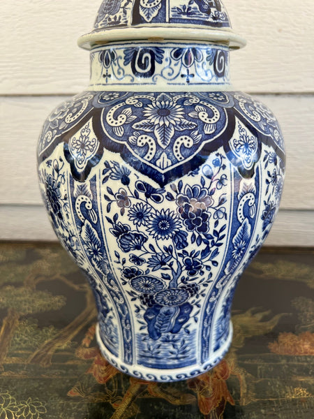 Vintage Large Delft Ginger Jar Vase Blue & White Floral Royal Sphinx Lidded Urn