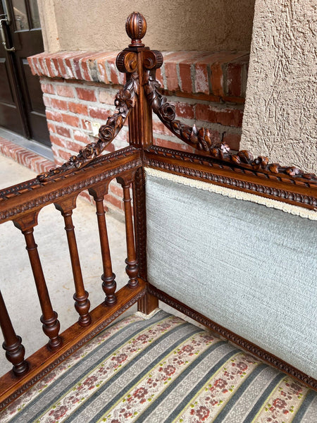 Antique English Chaise Lounge Bench Victorian Hall Seat Carved Walnut c1880