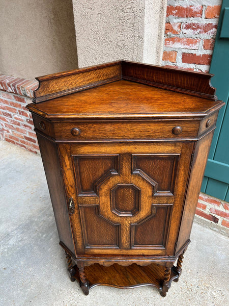 Antique English Tiger Oak Corner Cabinet Barley Twist Jacobean Arts & Crafts