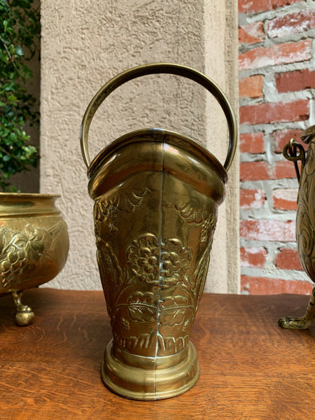 Antique English Embossed Repousse Brass Jardinière Planter Vase Rampant Lion